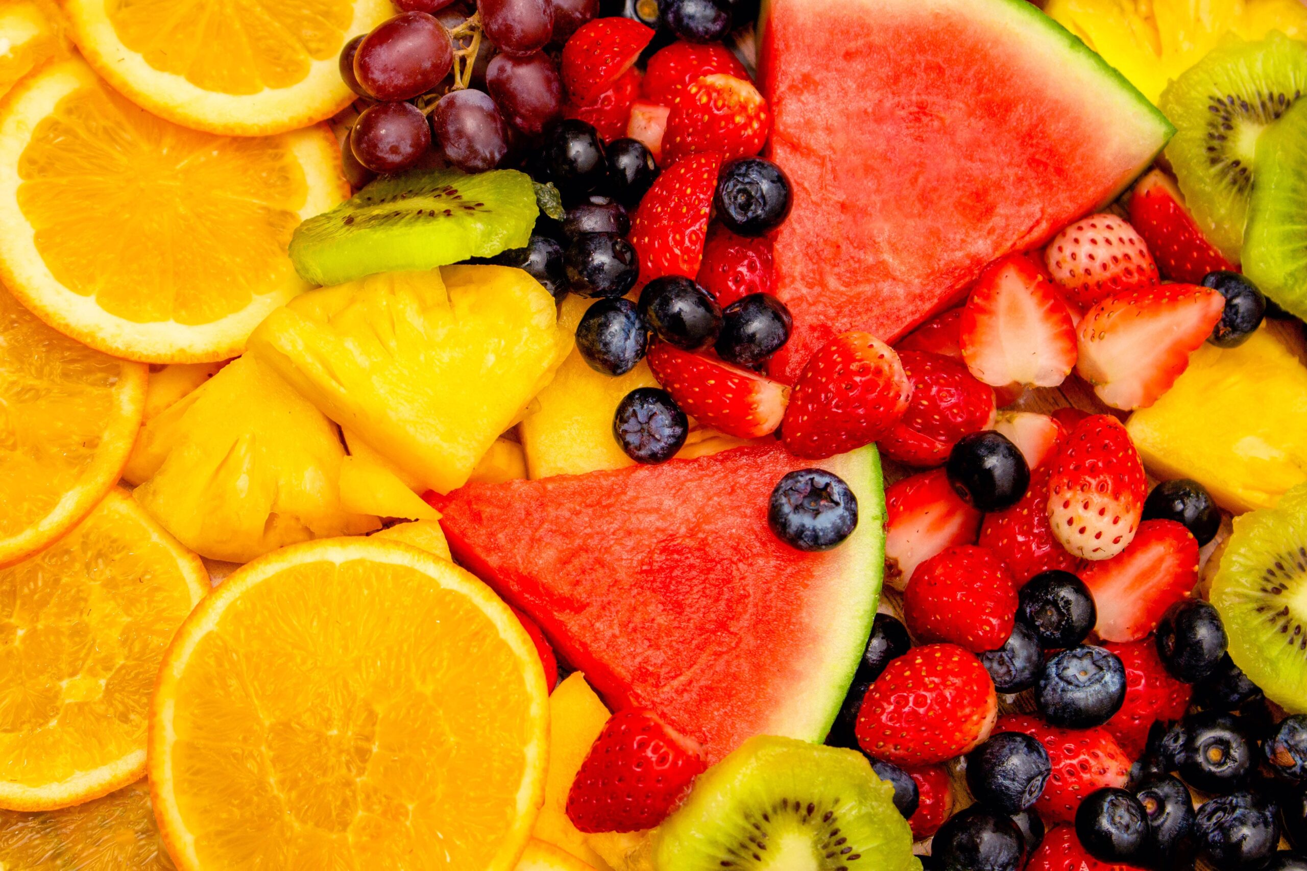 Juice vs. Eating Whole Fruit. Is One Better Than the Other? Internal medicine, lipid, and wellness of fort myers